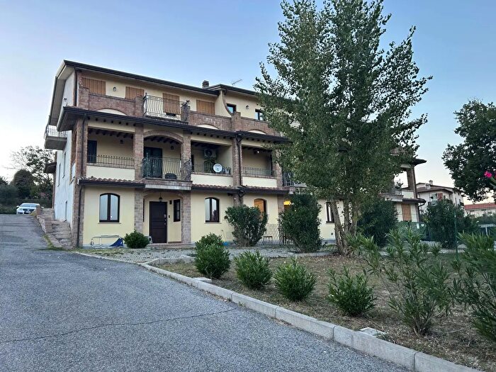 Appartamento trilocale in vendita in Via della Piaggia, Marsciano