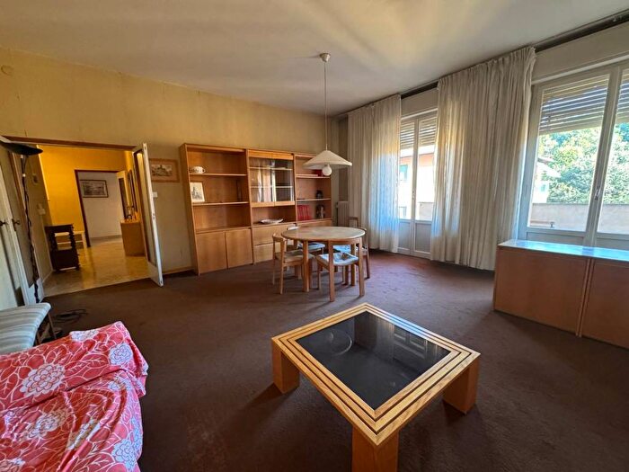 Appartamento con 5 locali in affitto in Saragozza fuori Porta, Bologna