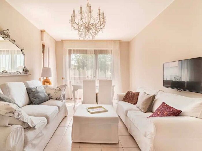 Appartamento bilocale in affitto in Via Giacomo Matteotti, Centro, Luisago