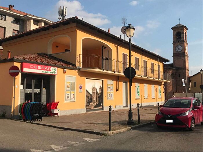 Appartamento bilocale in affitto in Viale della Resistenza, Centro, Trofarello