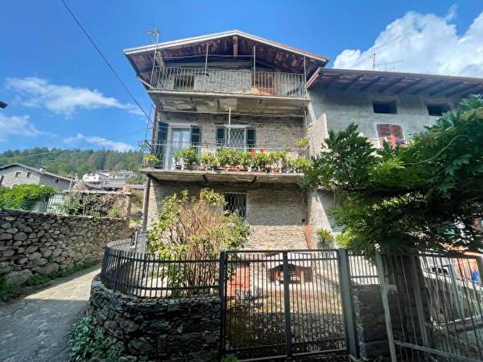 Case in Vendita e in Affitto - 3