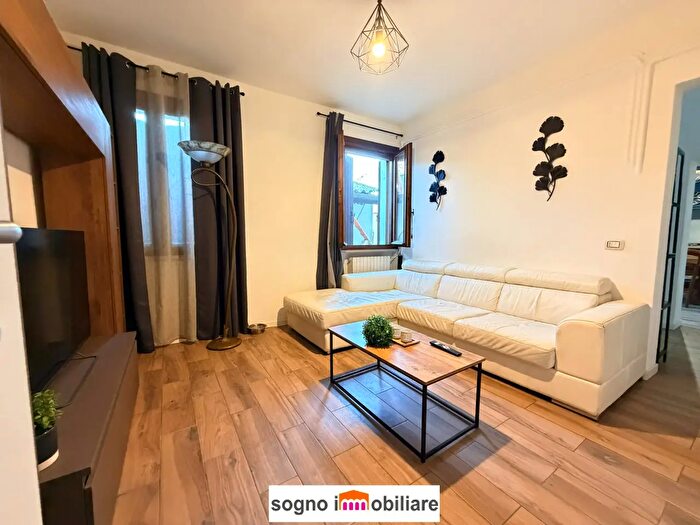 Casa con 5 locali in vendita in Via Pierdomenico Frattini, Legnago