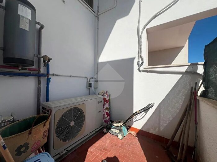 Appartamento trilocale in vendita in Pomezia