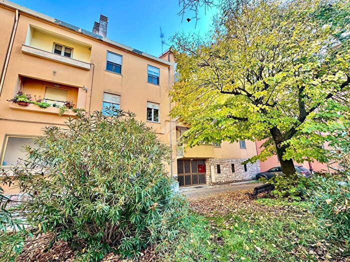 Appartamento trilocale in vendita in Via Via Tito Sinibaldi, Spoleto