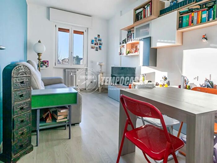 Appartamento bilocale in vendita in Via Po, Cormano