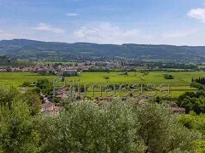 Casa con 13 locali in vendita in Via Jago di Sotto, Negrar di Valpolicella