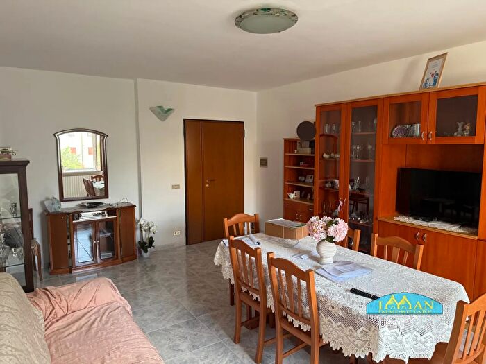 Appartamento quadrilocale in vendita in Via Pasquale Gatti, Ceglie Messapica