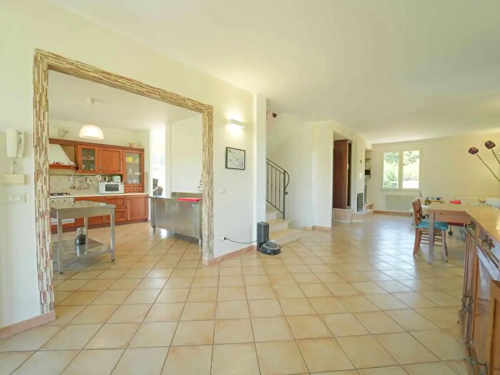 Casa con 8 locali in vendita in Via Giuseppe Garibaldi, BellariaIgea Marina