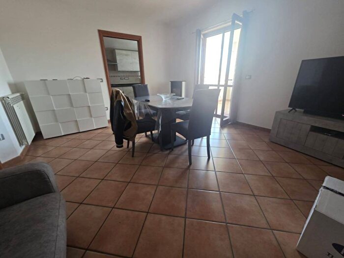 Appartamento trilocale in affitto in Somma Vesuviana