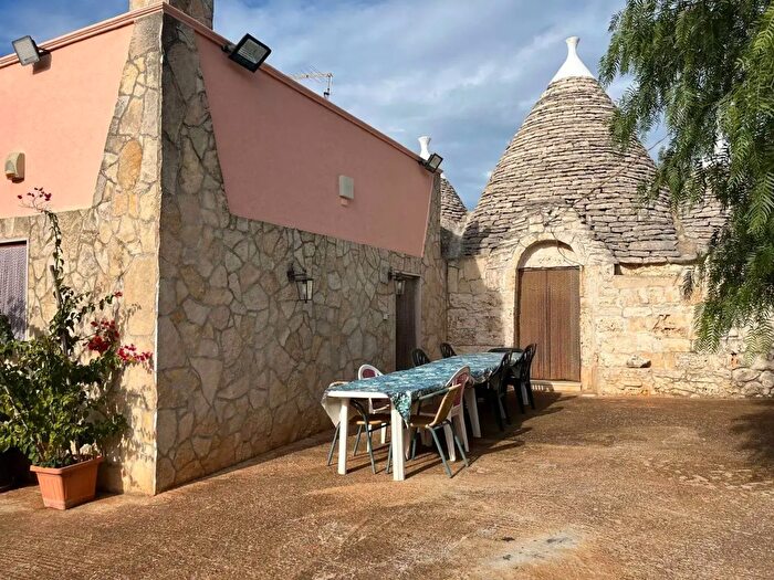 Casa trilocale in vendita in Contrada Difesa, Francavilla Fontana