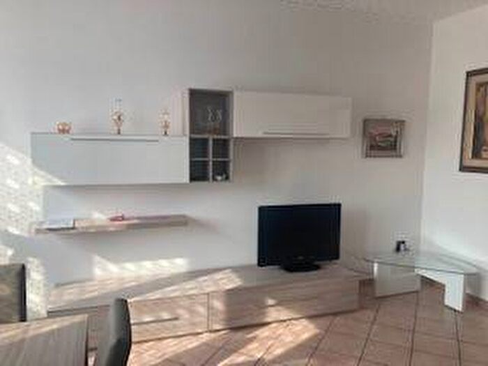 Appartamento trilocale in affitto in Sant'Antonio, Novara
