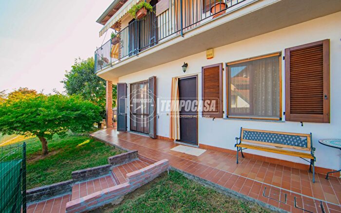 Appartamento trilocale in vendita in Via Necisso, Tromello