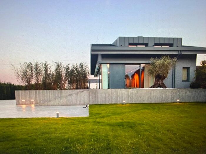 Casa quadrilocale in vendita in Terni