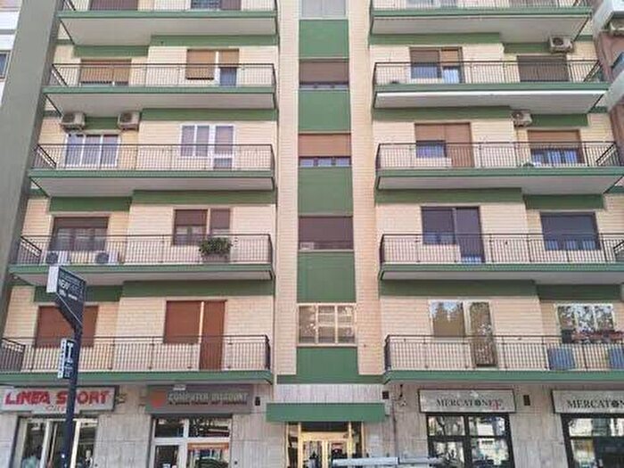 Appartamento quadrilocale in affitto in Viale Magna Grecia, Italia Montegranaro, Taranto