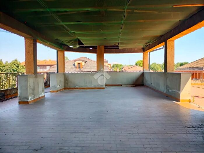 Appartamento in vendita in Via Vincenzo Bellini, Cesano Boscone