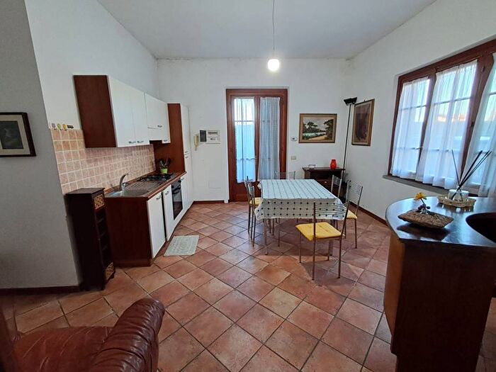 Appartamento bilocale in affitto in Via Michelangelo Buonarroti, Centro, Quarrata