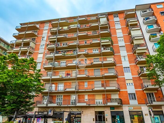 Appartamento bilocale in vendita in Corso Vercelli, Torino
