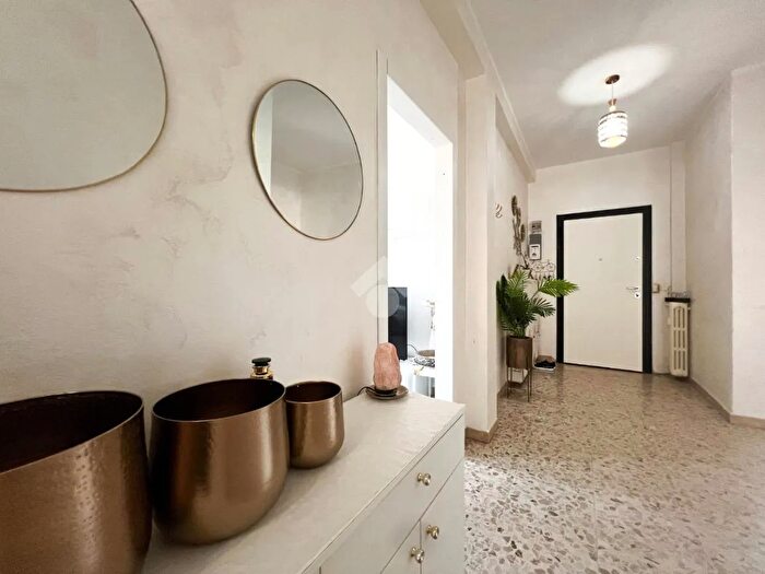 Appartamento trilocale in vendita in Via Carlo Cattaneo, Broni