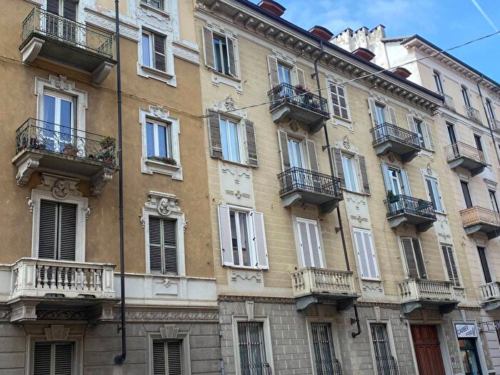 Appartamento bilocale in affitto in Via Cristoforo Colombo, Crocetta, Torino