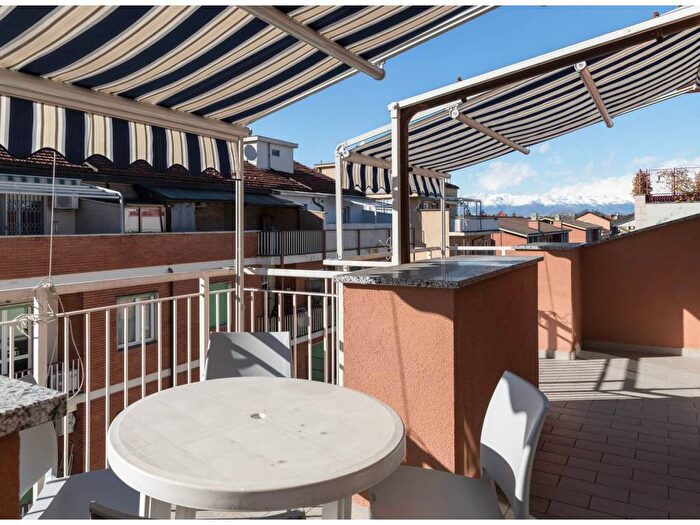 Appartamento trilocale in affitto in Via Mongrando, Vanchiglietta, Torino