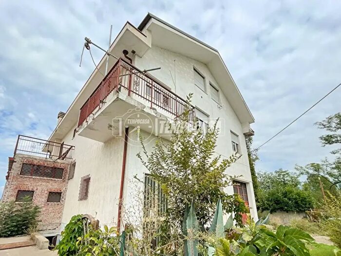 Appartamento con 5 locali in vendita in Bruino