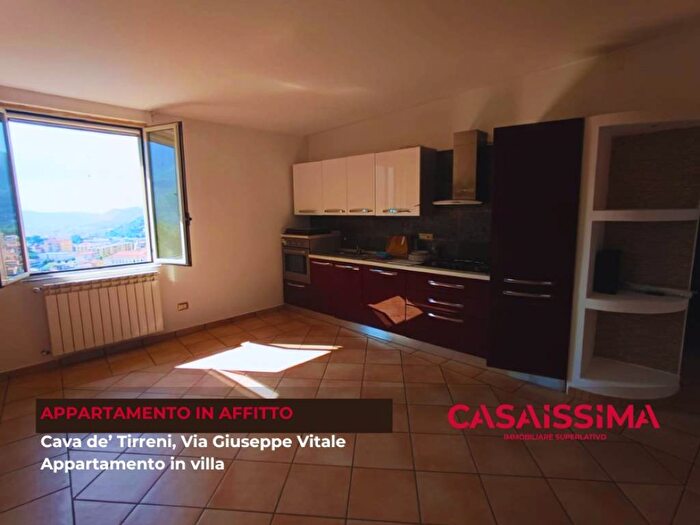 Appartamento trilocale in affitto in Via Giuseppe Vitale, Centro, Cava de' Tirreni