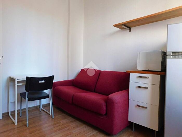 Appartamento monolocale in affitto in Via Savona, Solari, Milano