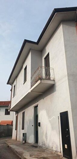 Appartamento bilocale in affitto in Vicolo Viterbo, Santissimi Apostoli, Busto Arsizio