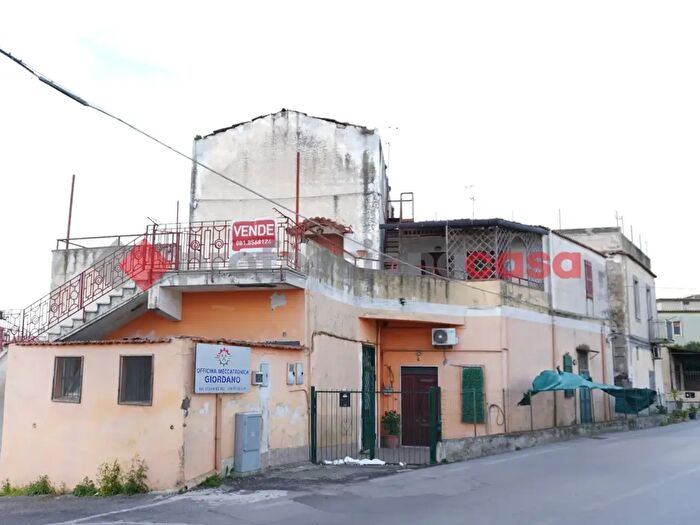 Appartamento trilocale in vendita in Via Domenico Catalano, Scafati
