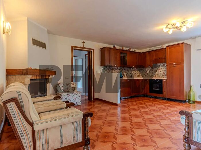 Casa con 8 locali in vendita in Jesolo