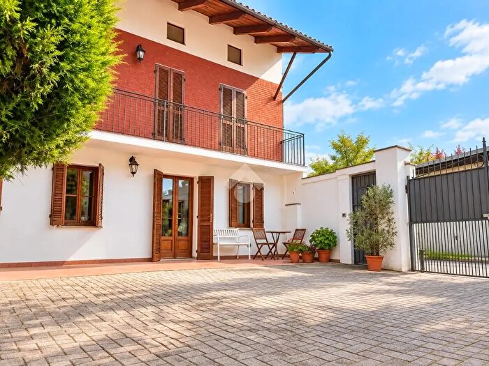 Casa con 5 locali in vendita in Vicolo Morra, Cigliano