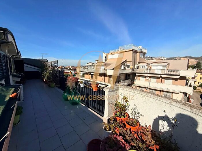 Appartamento trilocale in vendita in Via San Luca, Casapulla