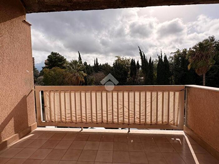 Appartamento con 5 locali in affitto in Via Francesco Musotto, Uditore Leonardo Da Vinci Alta, Palermo