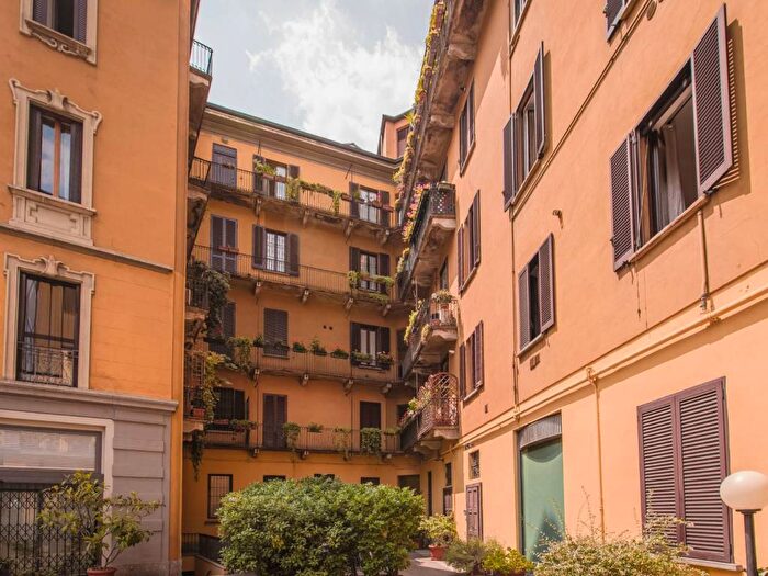Appartamento bilocale in affitto in Via Antonio Tolomeo Trivulzio, De Angeli, Milano