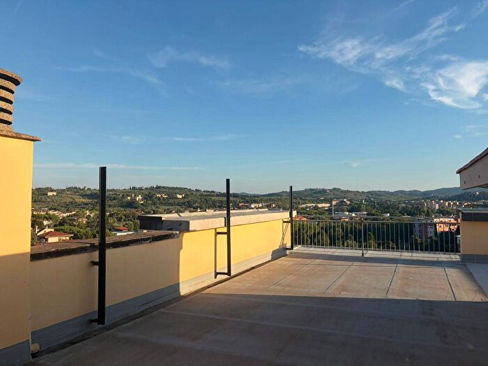 Casa trilocale in affitto in Via Baccio da Montelupo, Legnaia San Quirico Monticelli, Firenze