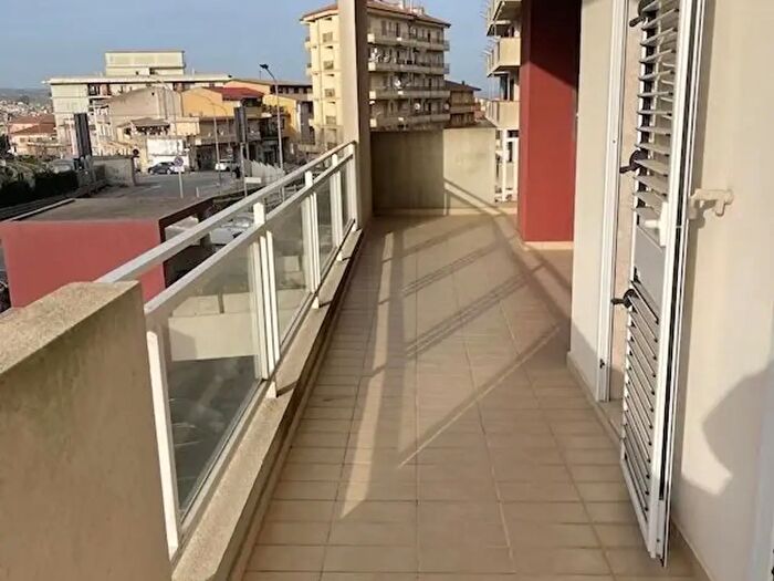 Appartamento con 7 locali in vendita in Ragusa