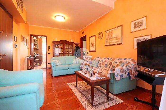 Appartamento quadrilocale in vendita in Mantova