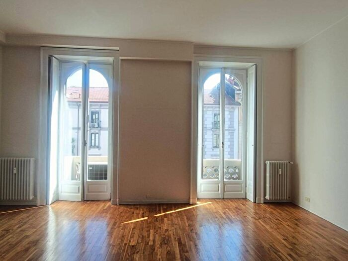 Appartamento trilocale in affitto in Corso Buenos Aires, Buenos Aires, Milano