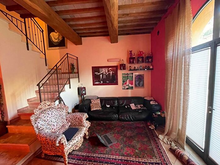 Appartamento quadrilocale in vendita in Siena