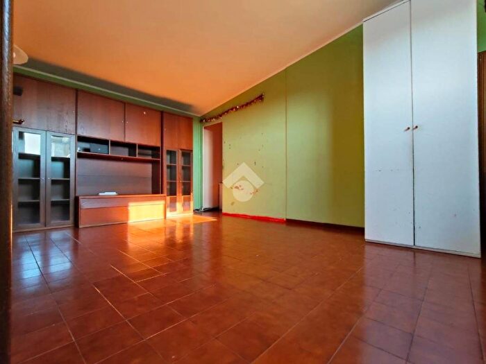 Appartamento bilocale in affitto in Via Gran Sasso, Centro, Brugherio