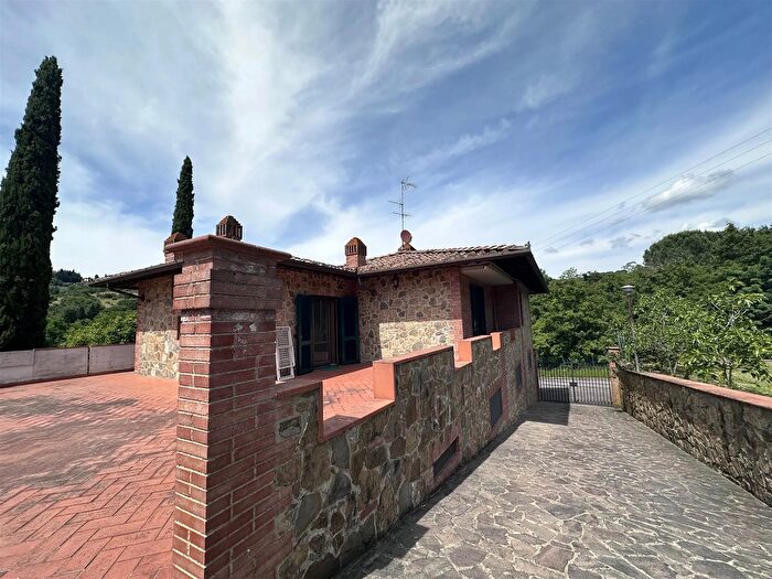 Casa con 5 locali in vendita in San Casciano in Val di Pesa, San Casciano In Val Di Pesa