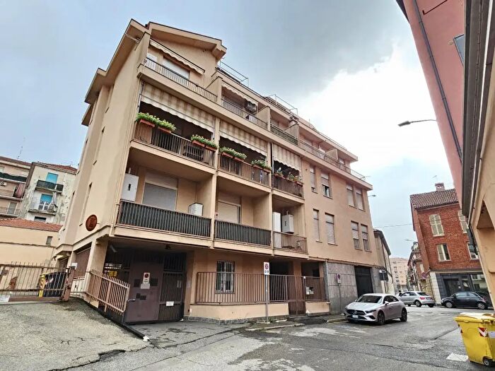 Appartamento bilocale in affitto in Via Cornelia Cotta, Asti