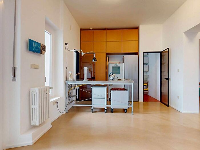 Appartamento trilocale in affitto in Via Prospero Finzi, Turro, Milano