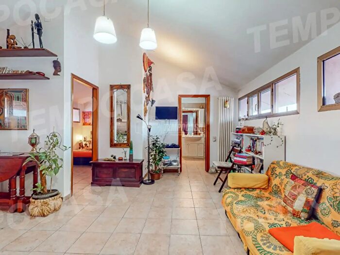Appartamento bilocale in vendita in Via Alcide De Gasperi, Cento
