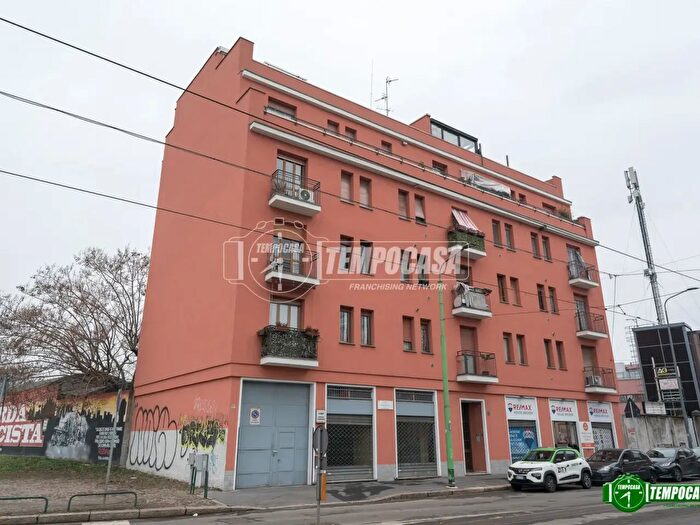 Appartamento bilocale in vendita in Via Graziano Imperatore, Milano