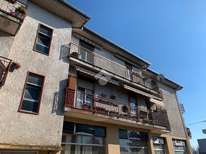Appartamento trilocale in vendita in Viale Ticino, Lonate Pozzolo