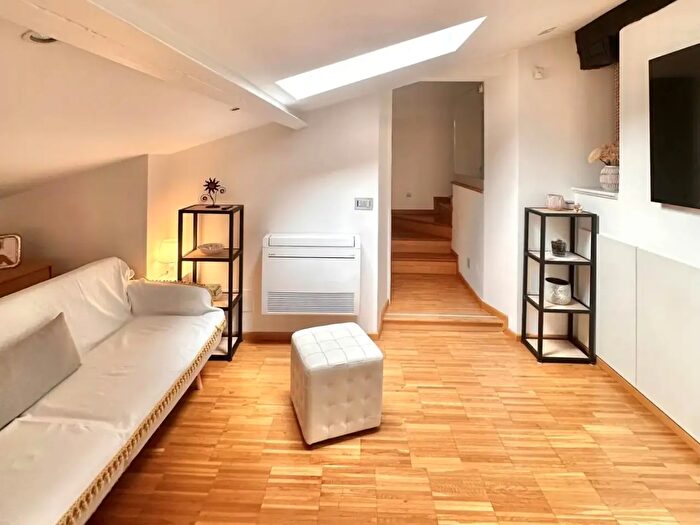 Appartamento trilocale in vendita in Ndenza, Bologna