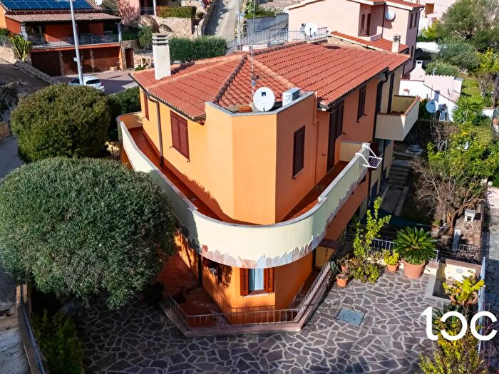 Appartamento quadrilocale in vendita in San Teodoro