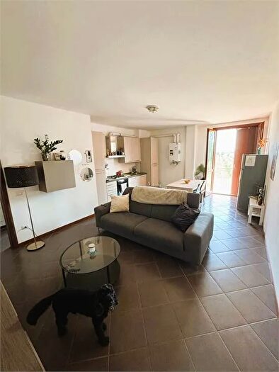 Appartamento quadrilocale in vendita in San Prospero Staggia Via Chiesa di Staggia, San Prospero