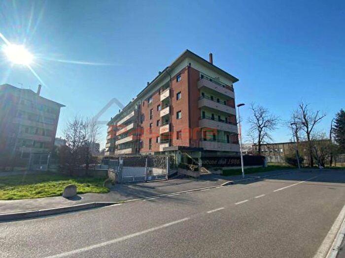 Appartamento trilocale in vendita in Via Copernico, Pero